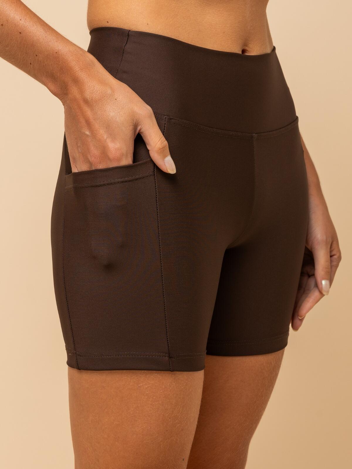 High-Waist Brown Shorts – Compression & Pocket
