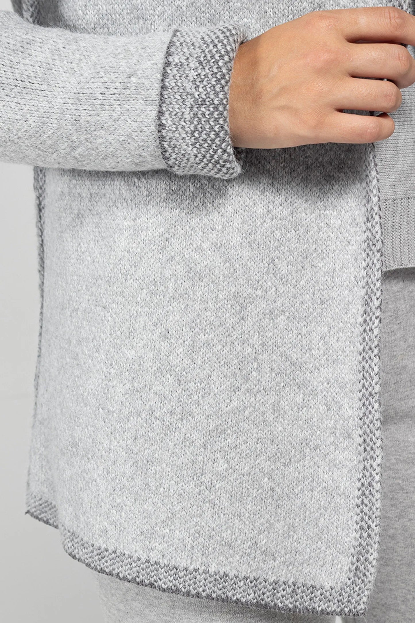 Women’s Reversible Knit Coat Grey – Elegant and Comfortable