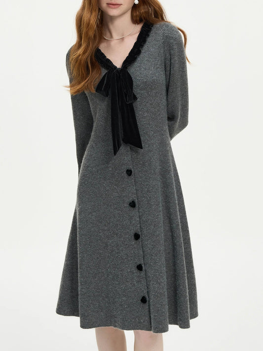 Elegant Knit Bow Dress