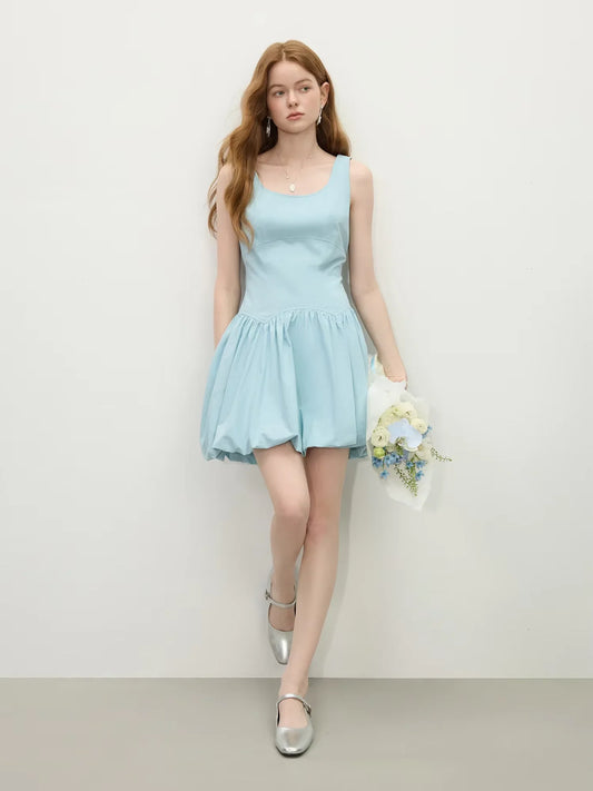 Chic Sleeveless Midi Dress