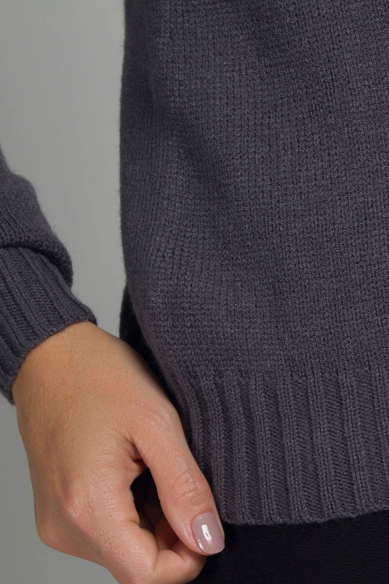 Women’s Dark Gray 3D Viscose Turtleneck Blouse